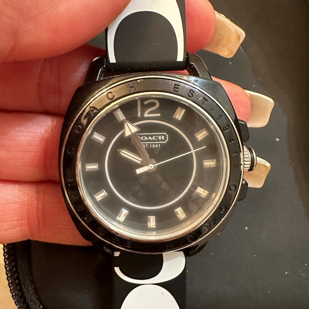 NWT Coach black white Logo Silicone Watch - Picture 4 of 4